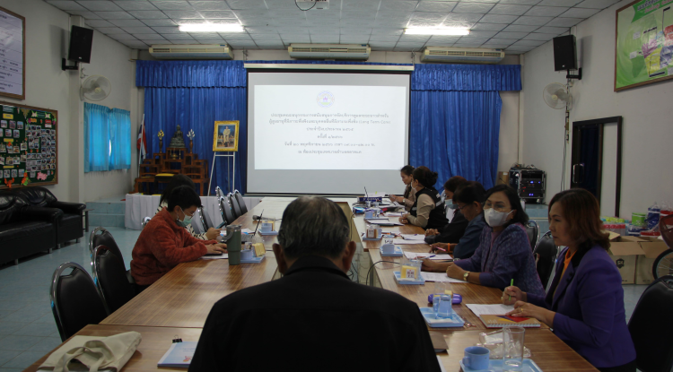 วันที่ 20 พฤศจิกายน 2566 นายชัยรัตน์ กิตติหิรัญวัฒน์ นายกเทศมนตรีตำบลตลาดแค พร้อมด้วยคณะผู้บริหาร ร่วมประชุมคณะอนุกรรมการสนับสนุนการจัดบริการระยะยาวสำหรับผู้สูงอายุที่มีภาวะพึ่งพิง และบุคคลอื่นที่มีภาวะพึ่งพิง (Long Term Care) ประจำปีงบประมาณ 2565 ครั้งที่ 1/2566 ณ ห้องประชุมเทศบาลตำบลตลาดแค อำเภอโนนสูง จังหวัดนครราชสีมา