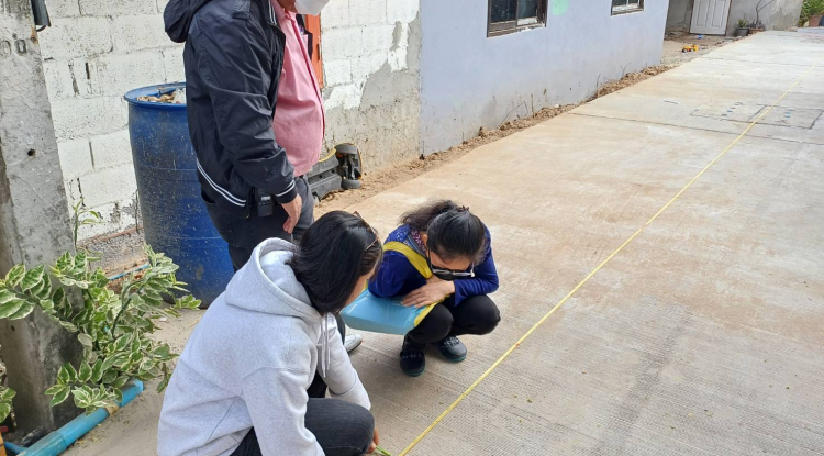 วันที่  26 ธันวาคม 2566 นายชัยรัตน์ กิตติหิรัญวัฒน์ นายกเทศบาลตำบลตลาดแค มอบหมายให้เจ้าหน้าที่เทศบาลตำบลตลาดแค ลงพื้นที่ดำเนินการตรวจรับงานโครงการก่อสร้างถนนและระบบระบายน้ำ ถนนเทศบาลซอย 9/4 (บ้านนางไปล่ ญาติกลาง) ชุมชนโนนพิมาน หมู่ที่ 12 ตำบลธารปราสาท อำเภอโนนสูง จังหวัดนครราชสีมา