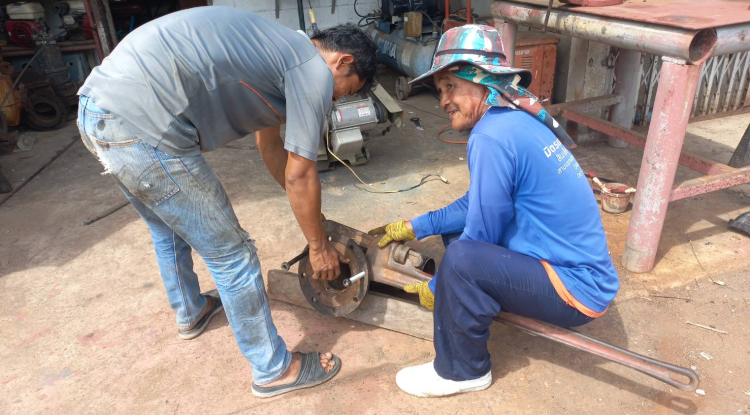 วันที่ 19 สิงหาคม 2567 นายชัยรัตน์ กิตติหิรัญวัฒน์ นายกเทศมนตรีตำบลตลาดแค มอบหมายให้เจ้าหน้าที่เทศบาลตำบลตลาดแค ดำเนินการติดตั้งเครื่องสูบน้ำและเปลี่ยนอะไหล่ประปา โรงสูบหนองสระแก ตำบลธารปราสาท อำเภอโนนสูง จังหวัดนครราชสีมา