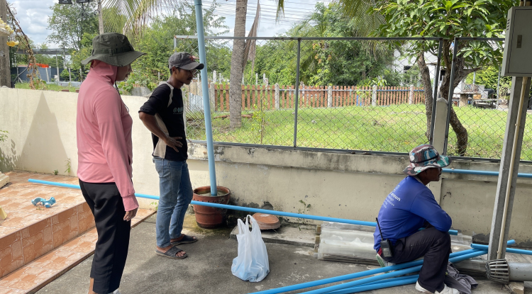 วันที่ 23 สิงหาคม 2567 นายชัยรัตน์ กิตติหิรัญวัฒน์ นายกเทศมนตรีตำบลตลาดแค มอบหมายให้เจ้าหน้าที่เทศบาลตำบลตลาดแค ลงพื้นที่ดำเนินการตรวจสอบ และติดตั้งเดินท่อประปารายใหม่ บริเวณชุมชนสำโรงตะวันออกหมู่ที่ 1 ตำบลธารปราสาท อำเภอโนนสูง จังหวัดนครราชสีมา