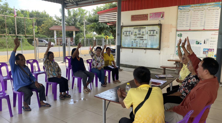 วันที่ 7 พฤศจิกายน 2567 นายชัยรัตน์ กิตติหิรัญวัฒน์ นายกเทศมนตรีตำบลตลาดแค มอบหมายให้เจ้าหน้าที่เทศบาลตำบลตลาดแค ลงพื้นที่ร่วมสังเกตุการณ์ในการประชุมคณะกรรมการชุมชน ชุมชนตะขบ  ตำบลธารปราสาท อำเภอโนนสูง จังหวัดนครราชสีมา