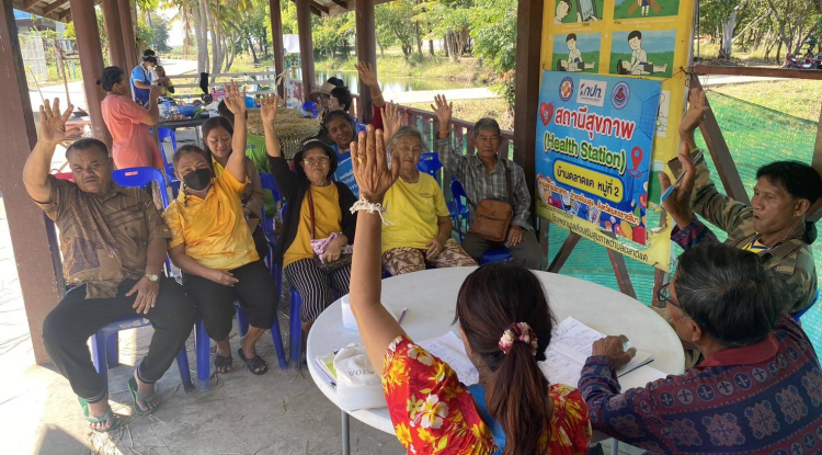 วันที่ 2 ธันวาคม 2567 นายชัยรัตน์ กิตติหิรัญวัฒน์ นายกเทศมนตรีตำบลตลาดแค มอบหมายให้เจ้าหน้าที่เทศบาลตำบลตลาดแค ลงพื้นที่ร่วมสังเกตุการณ์ในการประชุมคณะกรรมการชุมชน ชุมชนตลาดแค ตำบลธารปราสาท อำเภอโนนสูง จังหวัดนครราชสีมา