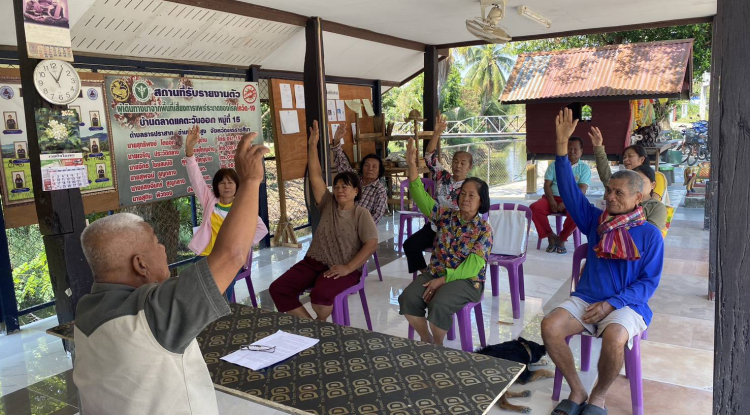 วันที่ 10 มีนาคม 2568 นายชัยรัตน์ กิตติหิรัญวัฒน์ นายกเทศมนตรีตำบลตลาดแค มอบหมายให้เจ้าหน้าที่เทศบาลตำบลตลาดแค ลงพื้นที่ร่วมสังเกตุการณ์ในการประชุมคณะกรรมการชุมชน ชุมชนตลาดแคตะวันออกฝั่งใต้  ตำบลธารปราสาท อำเภอโนนสูง จังหวัดนครราชสีมา