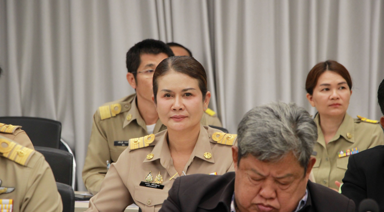 วันที่ 7 กรกฎาคม พ.ศ. 2568 นางสาวบรรจง เพ็ชรพิมาย นายกเทศมนตรีตำบลตลาดแค เข้าร่วมการประชุมเพื่อเลือกผู้แทนผู้บริหารเทศบาลเมืองระดับจังหวัด และผู้แทนผู้บริหารเทศบาลตำบลระดับจังหวัด เพื่อเป็นผู้แทนจังหวัดในการประชุมคัดเลือกกรรมการในคณะกรรมการการกระจายอำนาจให้แก่องค์กรปกครองส่วนท้องถิ่น ณ ห้องประชุมชั้น 4 ศาลากลางจังหวัดนครราชสีมา